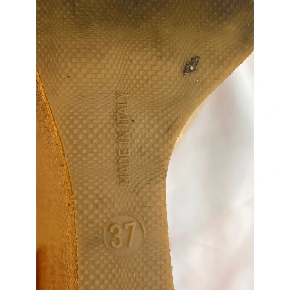 Clizia gold platform wedge size 37